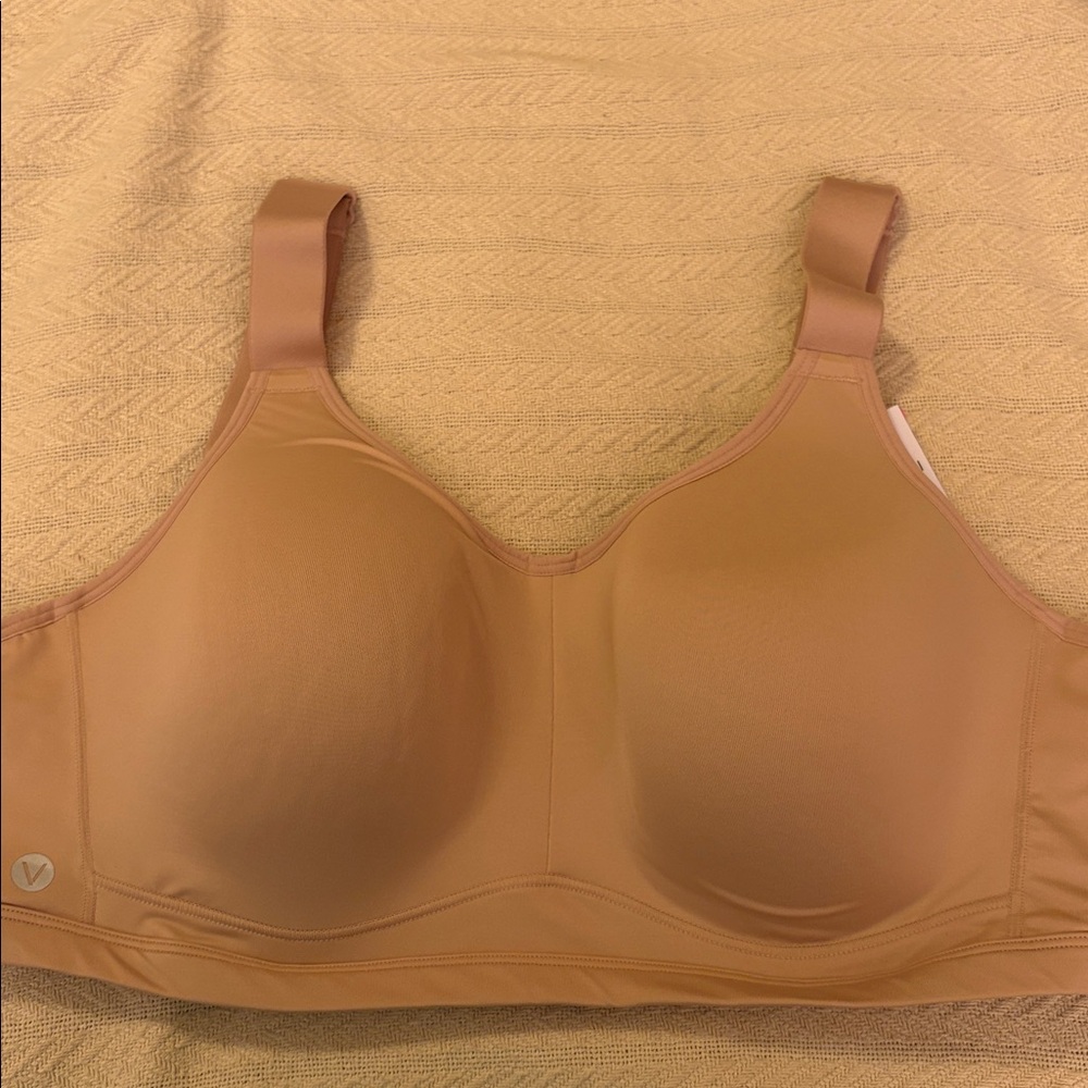 NWT 40DDD Livi Lane Bryant Nude tan high impact Sports Bra padded underwire